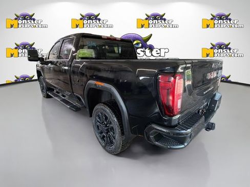 Used 2022 GMC Sierra 2500 Denali AWD/4WD image 6