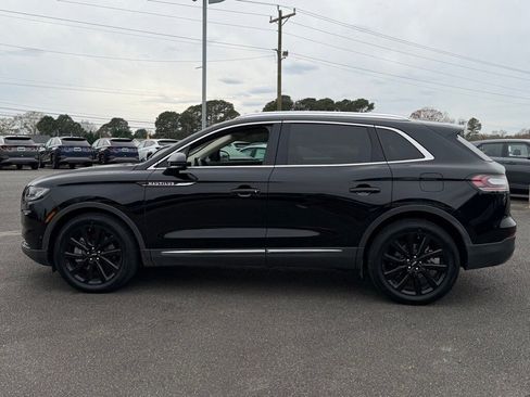 Used 2022 Lincoln Nautilus Reserve w/ Equipment Group 201A image 4