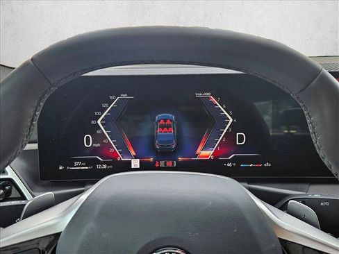 Certified 2025 BMW 330i Sedan image 18