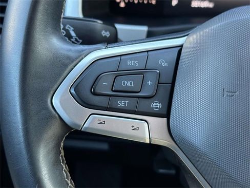 Certified 2022 Volkswagen Atlas SE image 25