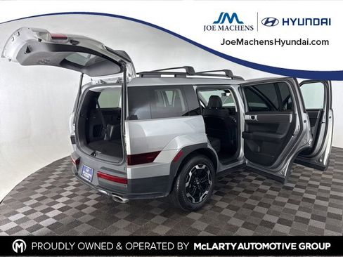 Used 2025 Hyundai Santa Fe SEL image 17