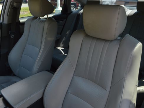 Used 2018 Honda Accord Touring image 20