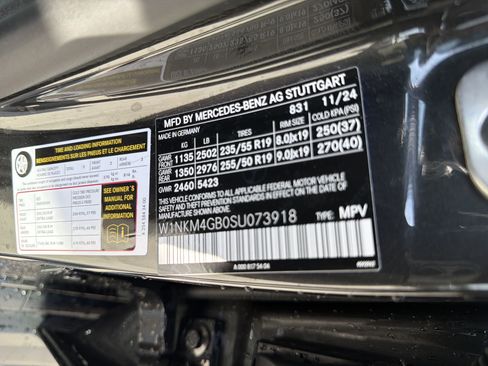 Certified 2025 Mercedes-Benz GLC 300 w/ AMG Line image 38