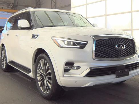 Used 2019 INFINITI QX80 Luxe w/ 22" Wheel Package RWD image 3