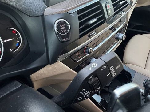 Used 2019 BMW X3 sDrive30i w/ Driving Assistance Package image 25