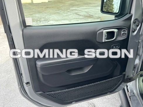 Used 2020 Jeep Wrangler Unlimited Sport S image 11