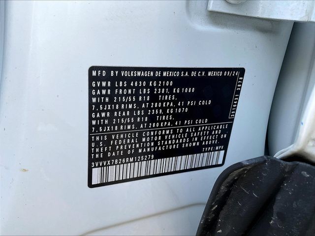 Used 2024 Volkswagen Taos SE AWD/4WD image 21
