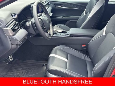 New 2026 Toyota Camry SE FWD image 3