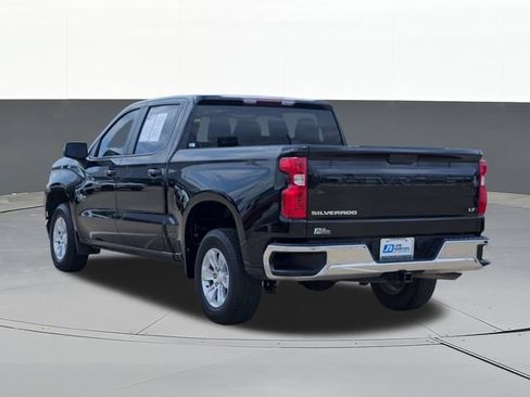 Used 2022 Chevrolet Silverado 1500 LT RWD image 7