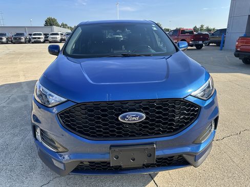 Used 2021 Ford Edge ST-Line w/ Class II Trailer Tow Package AWD/4WD image 9