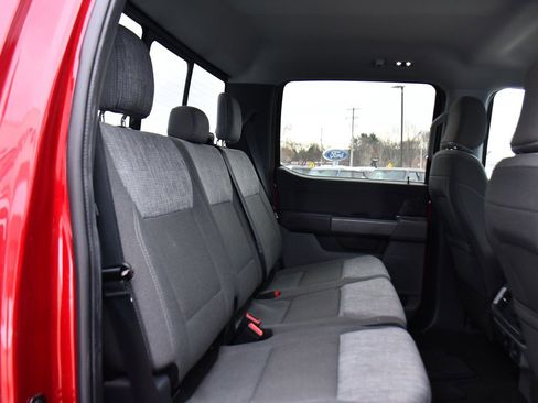 Used 2022 Ford F150 XLT w/ Equipment Group 302A High image 17