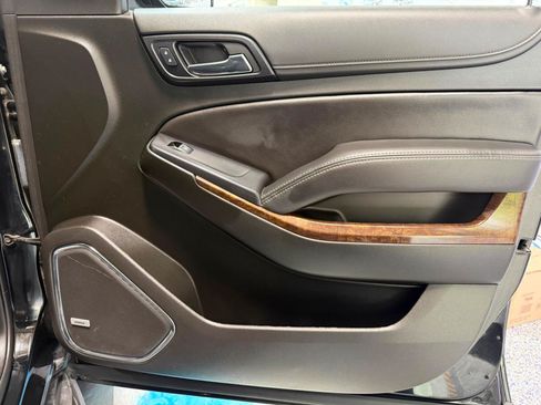 Used 2019 Chevrolet Tahoe LT AWD/4WD image 26