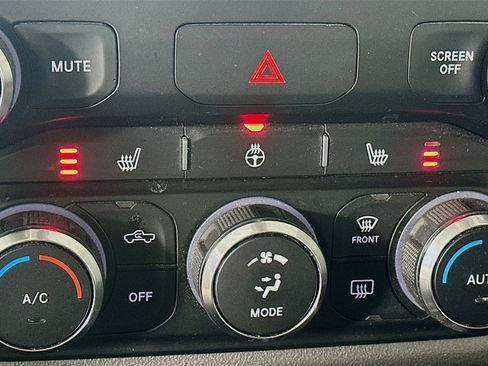 Used 2020 RAM 1500 Big Horn image 26