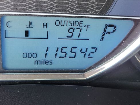 Used 2016 Toyota Corolla LE FWD image 26