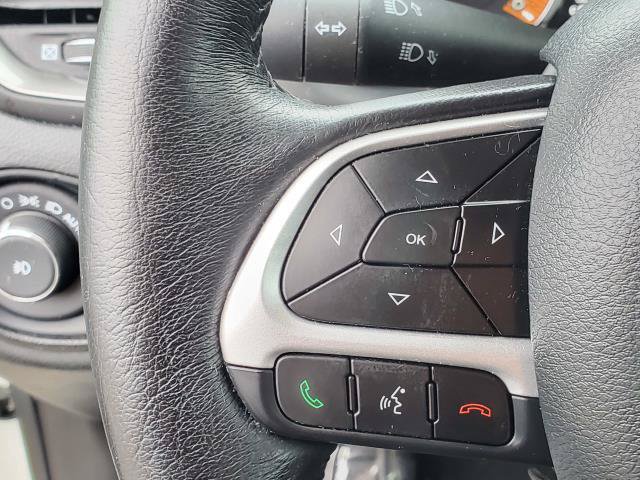 Certified 2023 Jeep Renegade Limited AWD/4WD image 11