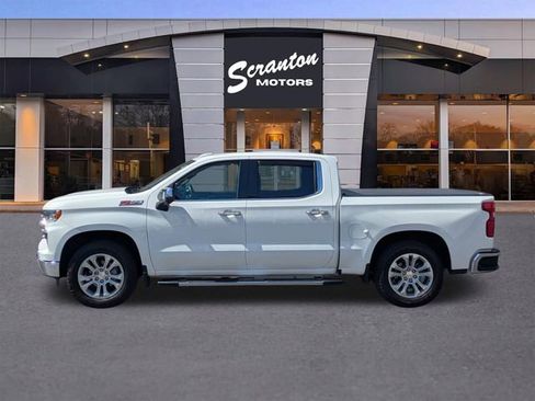 Certified 2022 Chevrolet Silverado 1500 LTZ AWD/4WD image 2