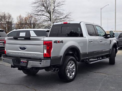 Used 2019 Ford F250 Lariat image 10