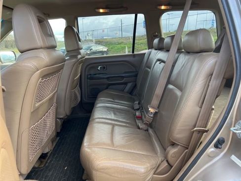 Used 2004 Honda Pilot EX image 15