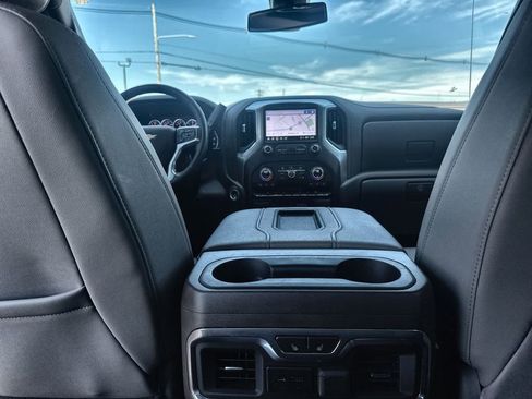Used 2021 Chevrolet Silverado 1500 LTZ w/ LTZ Premium Package AWD/4WD image 18