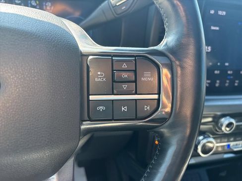 Used 2025 Ford F250 Platinum AWD/4WD image 32