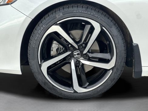 Used 2022 Honda Accord Sport image 33