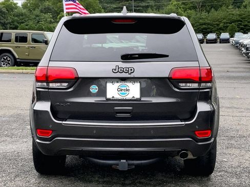 Certified 2021 Jeep Grand Cherokee Limited w/ Quick Order Package 28K 80th AWD/4WD image 4