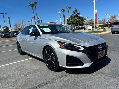 Used 2023 Nissan Altima 2.5 SR