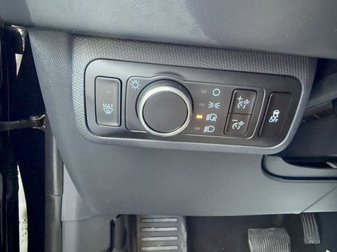 Used 2025 Ford Mustang Mach-E Select RWD image 25