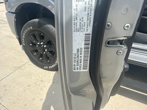 Used 2022 RAM 2500 Limited w/ Night Edition AWD/4WD image 14