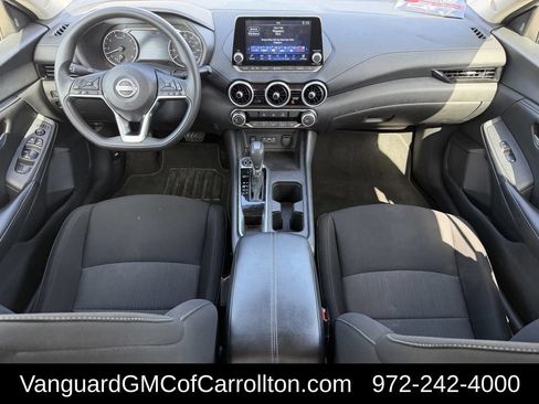 Used 2024 Nissan Sentra SV FWD image 10