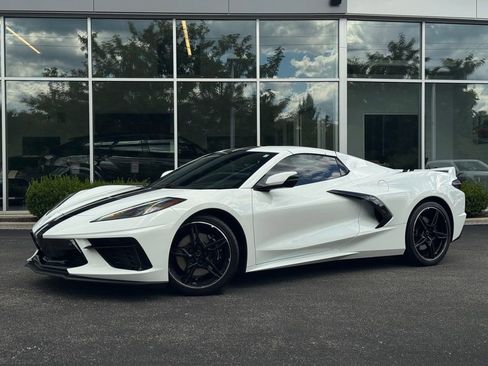 Used 2023 Chevrolet Corvette Stingray Premium Conv w/ Z51 Performance Package image 2