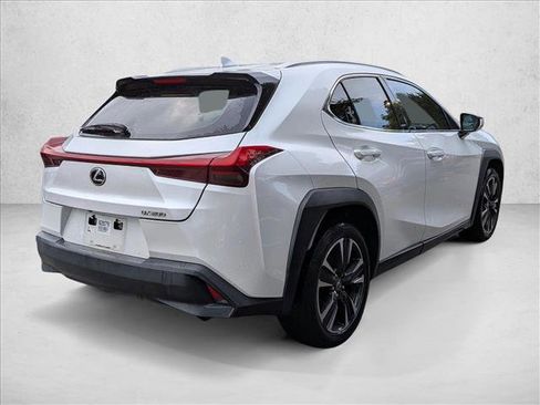 Used 2019 Lexus UX 200 w/ Accessory Package 2 image 5