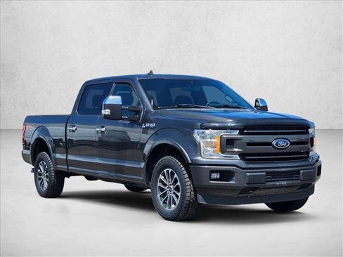 Used 2019 Ford F150 XLT w/ Equipment Group 302A Luxury AWD/4WD image 3