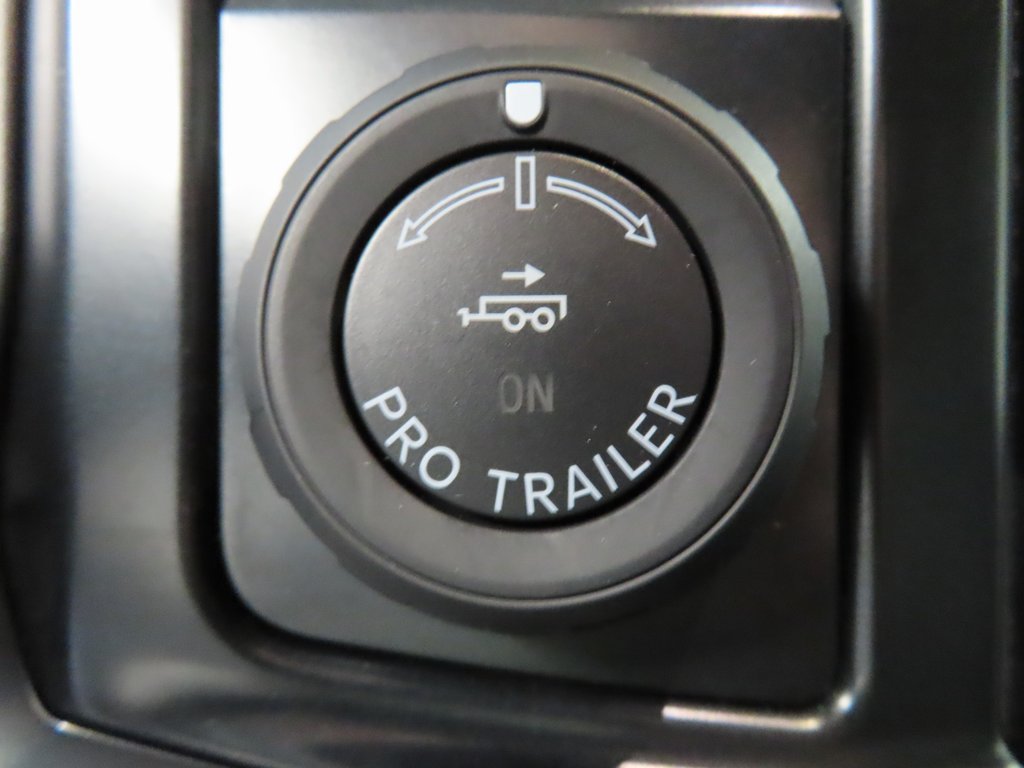 Used 2025 Ford F250 Platinum AWD/4WD image 67