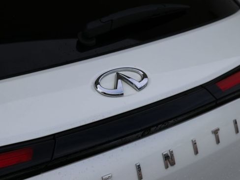 Certified 2023 INFINITI QX60 Luxe image 13