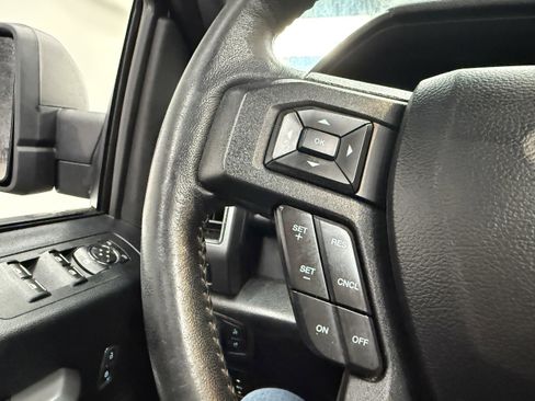 Used 2020 Ford F150 XLT image 15