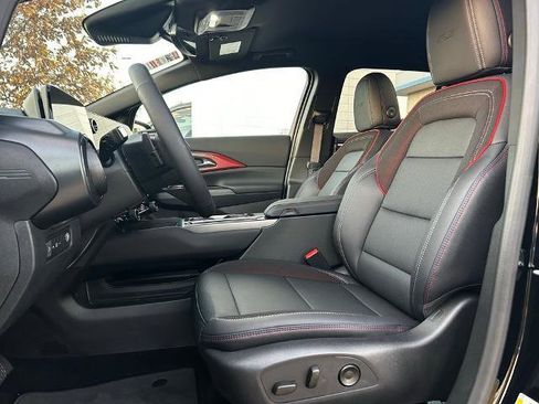 New 2026 Chevrolet Equinox EV RS image 17