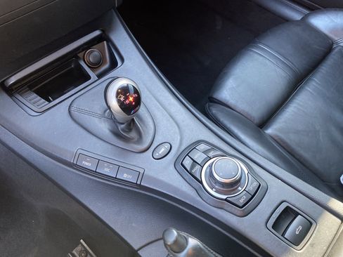 Used 2011 BMW M3 Convertible image 35