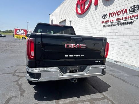 Used 2025 GMC Sierra 1500 SLT AWD/4WD image 29