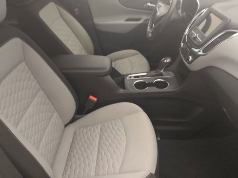 Used 2019 Chevrolet Equinox LT w/ Driver Convenience Package FWD image 21