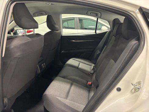 Used 2025 Toyota Camry LE image 36