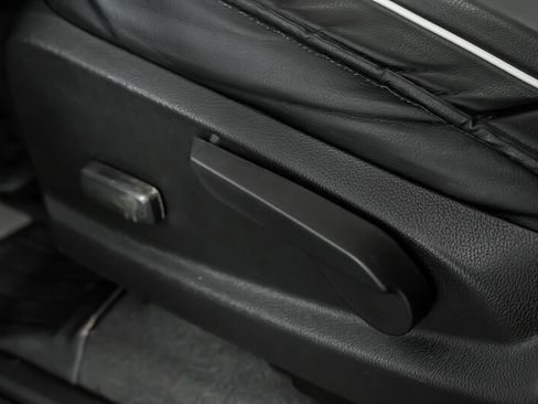 Used 2021 Chevrolet Colorado W/T w/ Custom Special Edition image 21