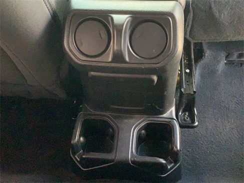 Certified 2019 Jeep Wrangler Sport image 42