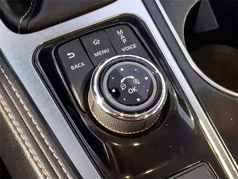 Used 2023 Nissan Maxima SV w/ Floor Mat Group image 27