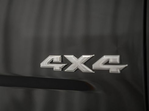 Used 2014 RAM 2500 Longhorn image 22