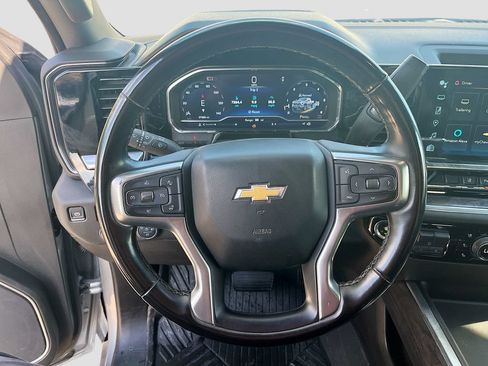 Used 2024 Chevrolet Silverado 2500 LTZ w/ LTZ Premium Package AWD/4WD image 11
