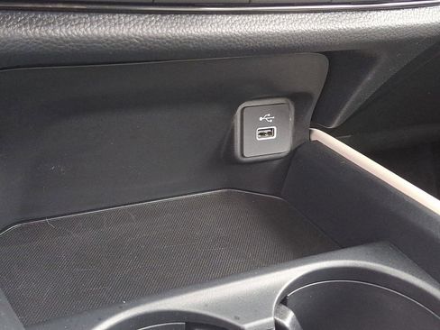 Certified 2024 Honda HR-V LX image 24