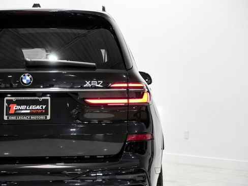 Used 2024 BMW ALPINA XB7 image 42