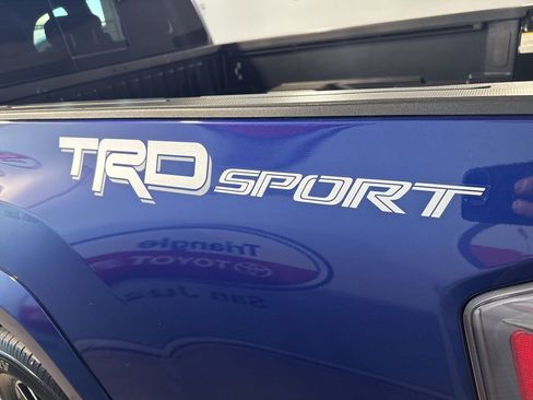 Used 2023 Toyota Tacoma TRD Sport image 19