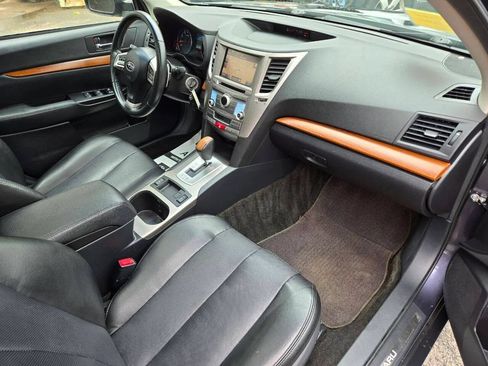 Used 2013 Subaru Outback 2.5i Limited AWD/4WD image 26